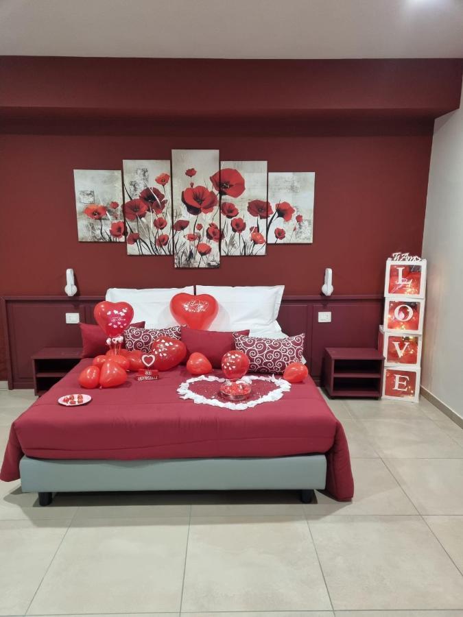 Rosy'S Rooms Patrica Екстериор снимка